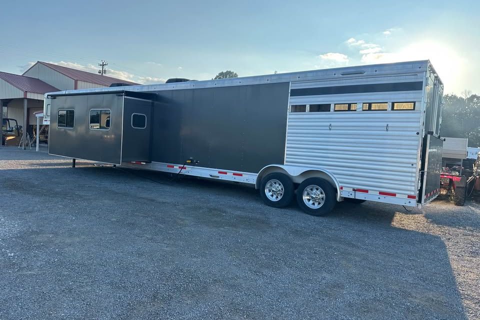 592146784 25966576909611546 6573085842010442839 n