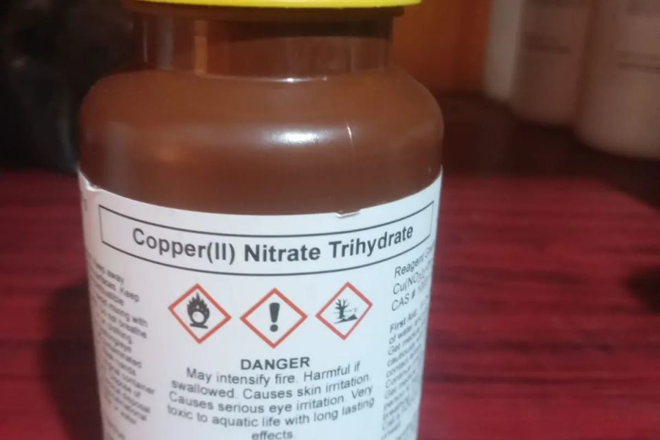 Copper ii nitrate trihydrate original