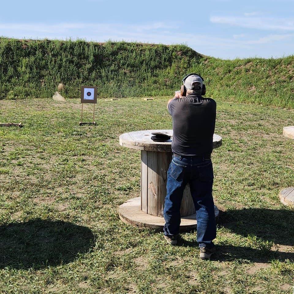 Sportsmen shooter
