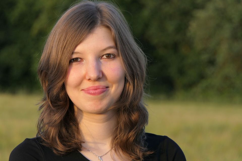 Portrait g8545c366f 1920