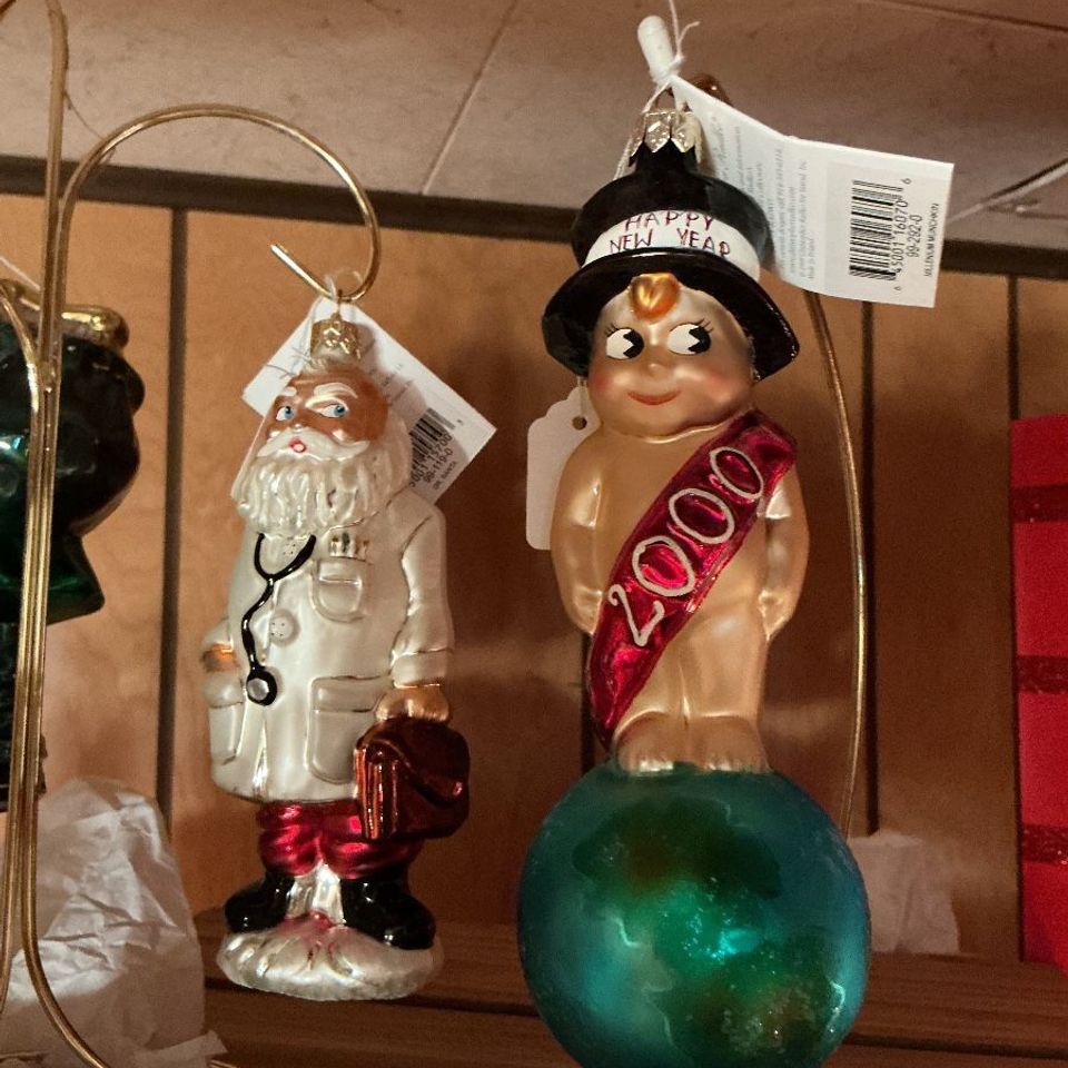 Larrison estate sales woodfield cincinnati091