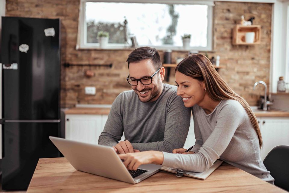 SiteSwan 7 Tips for Starting a Business With Your Spouse