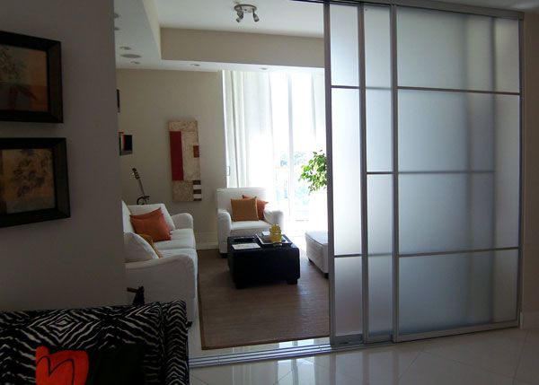 Clear room partition11