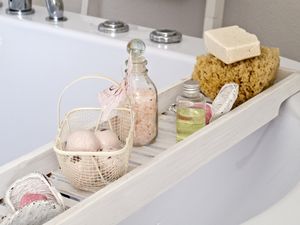 Bath salts ga8fa83dde 1920