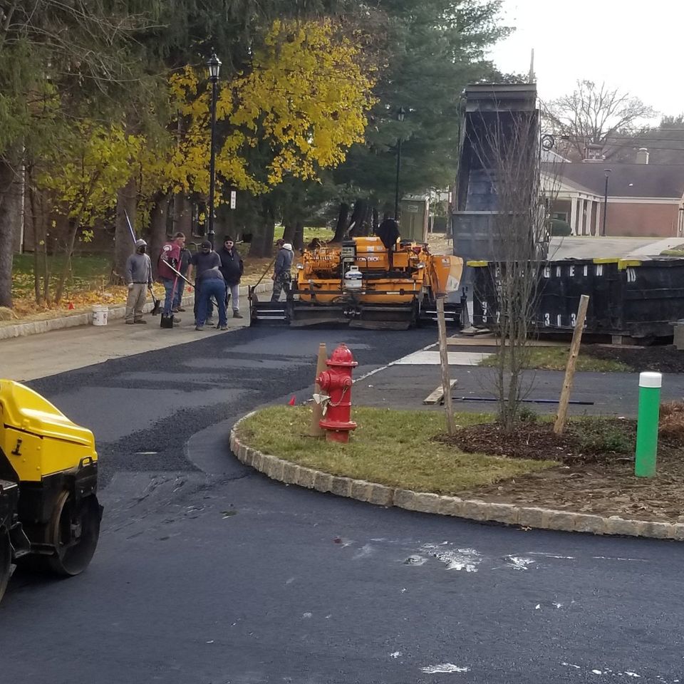 Black diamond paving   construction (26)