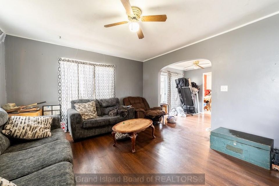 813 n adams grand island  ne 68803 a 4