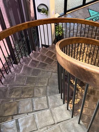 Winding staircase