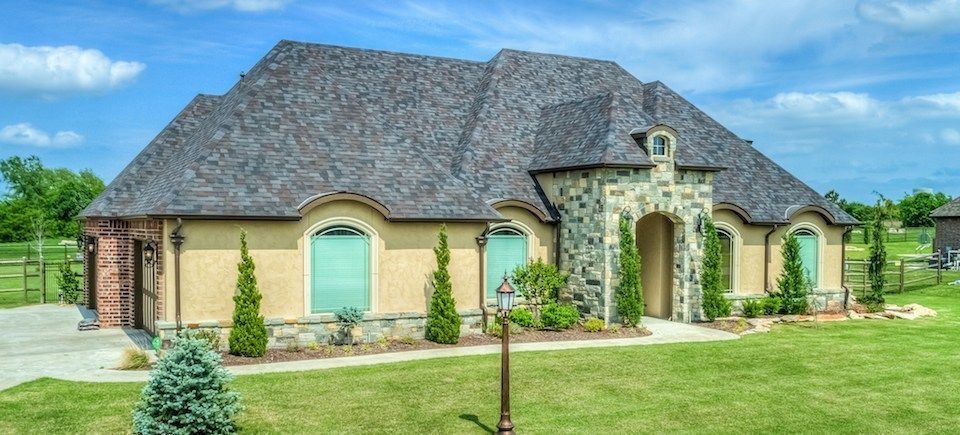 Nuredo magazine   tulsa oklahoma   neighborhoods   stone canyon cover story   wildwood 6 960 s