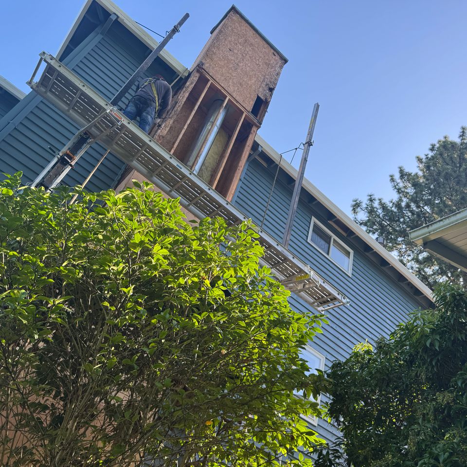 Chimney dry rot before8