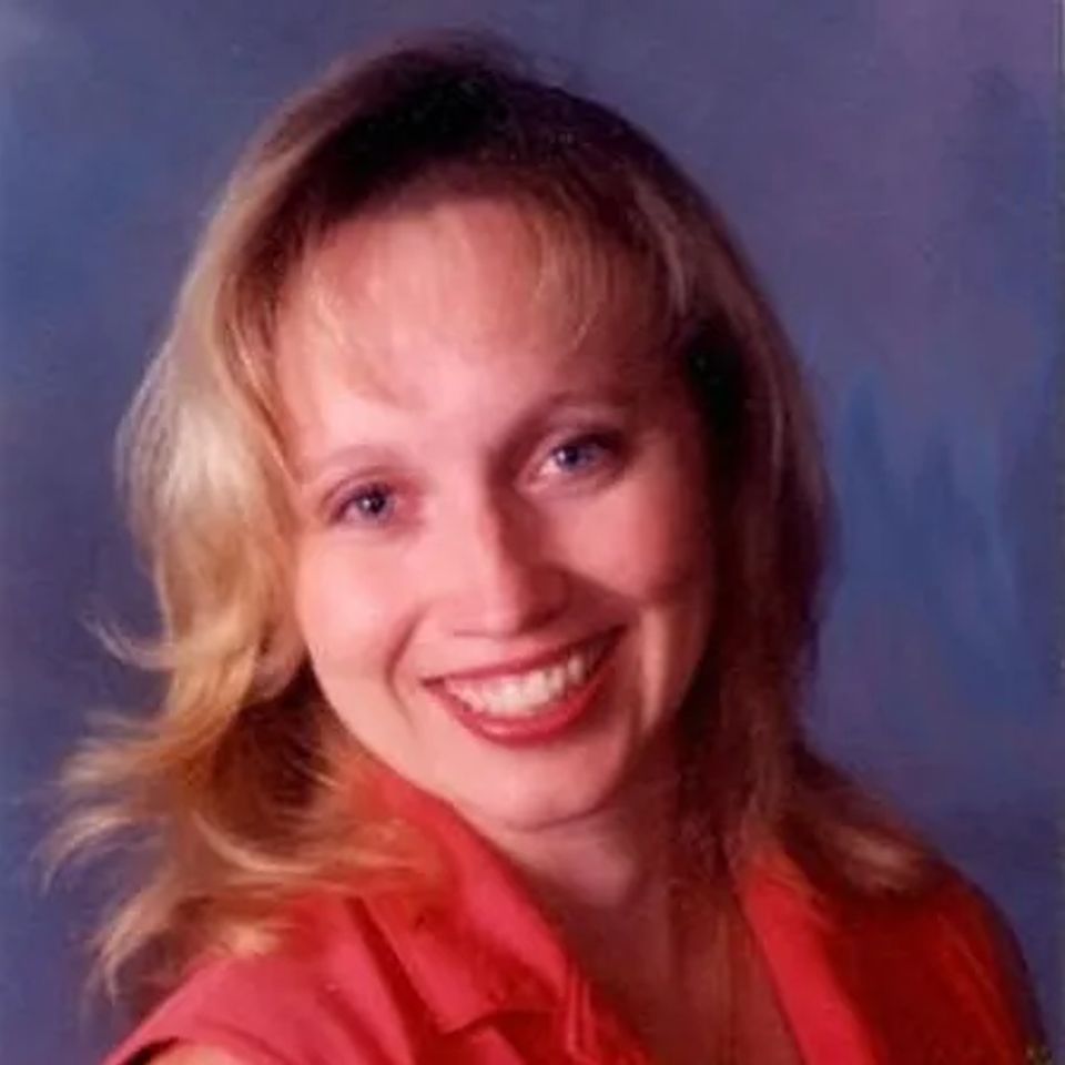 Dr julie picture in tang top 1920w