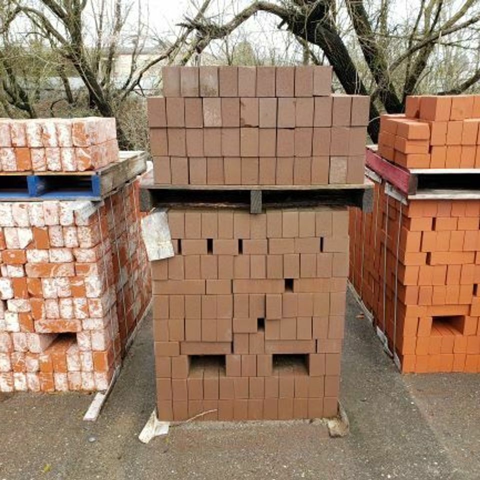 Brick20s
