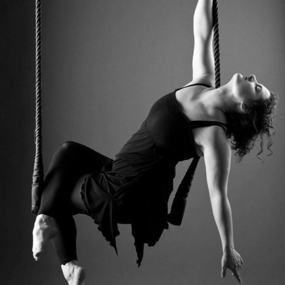 Maui aerial trapeze silks teacher heather