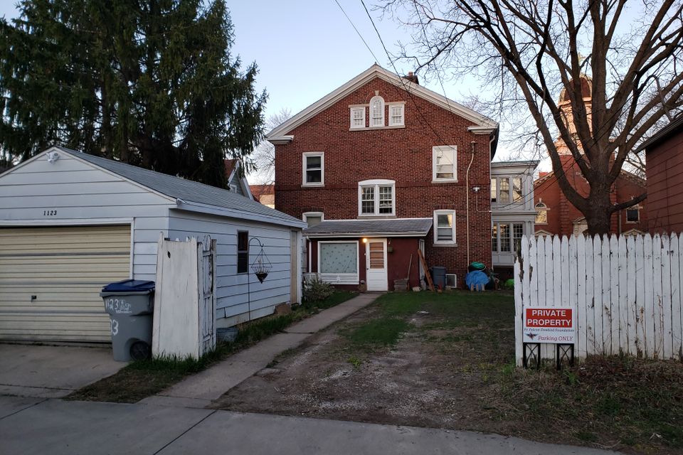 1123 s 25th west exterior