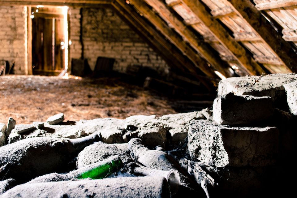 Attic ga71f47931 1920