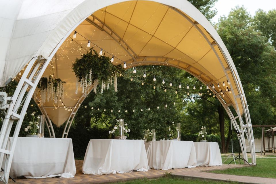 Custom Tent Manufacturing