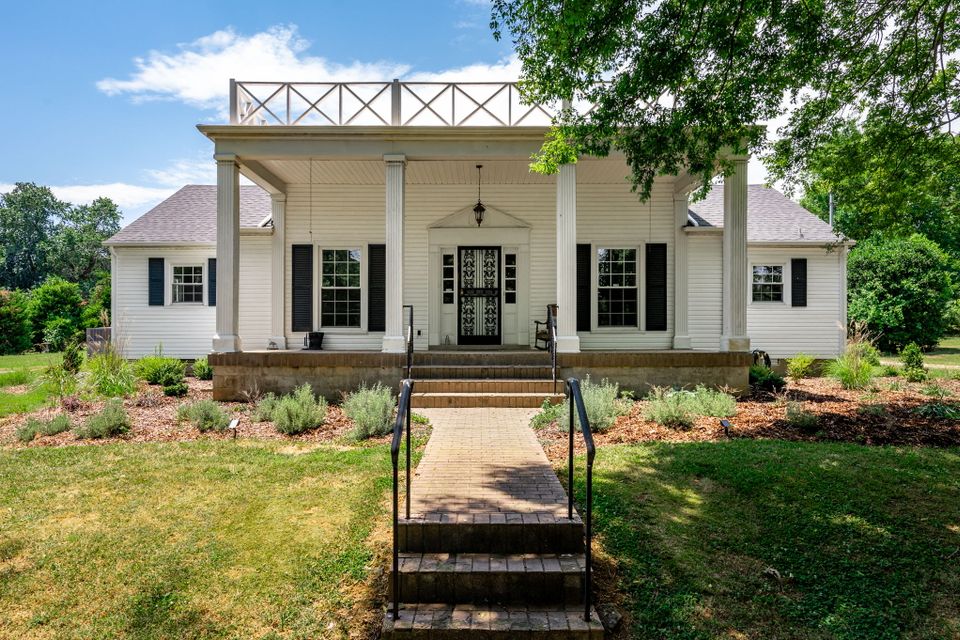 7 web or mls 830 meadow st drone 4