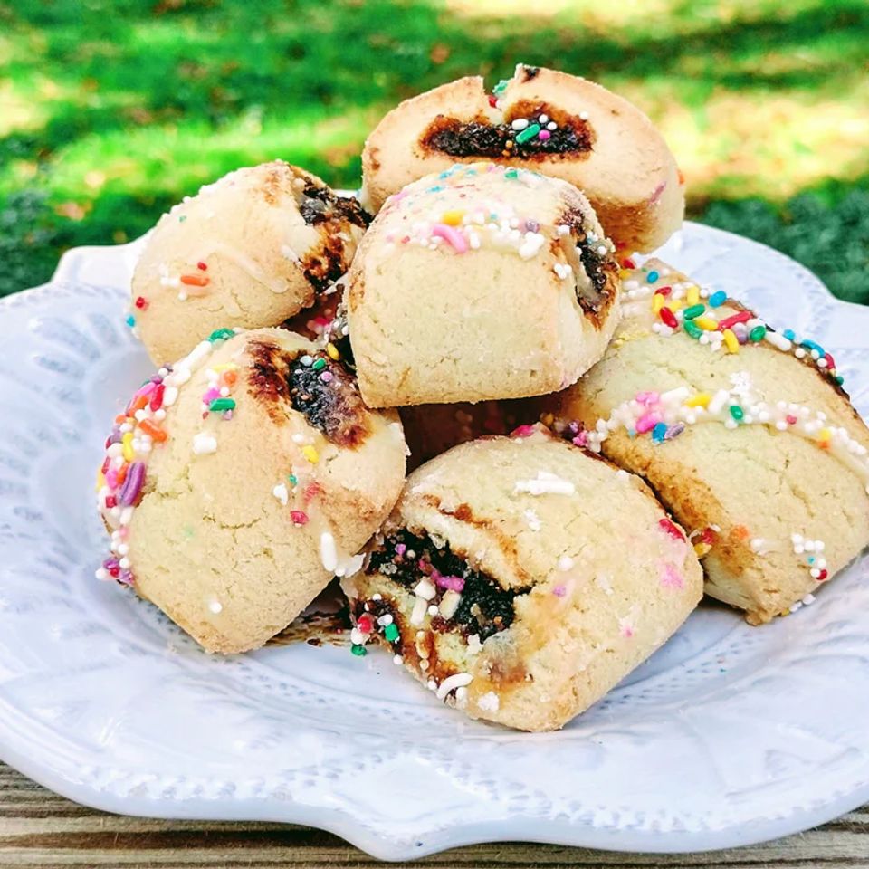 Fig Cuccidati cookies outside on a dish from Toni's Own Cookies