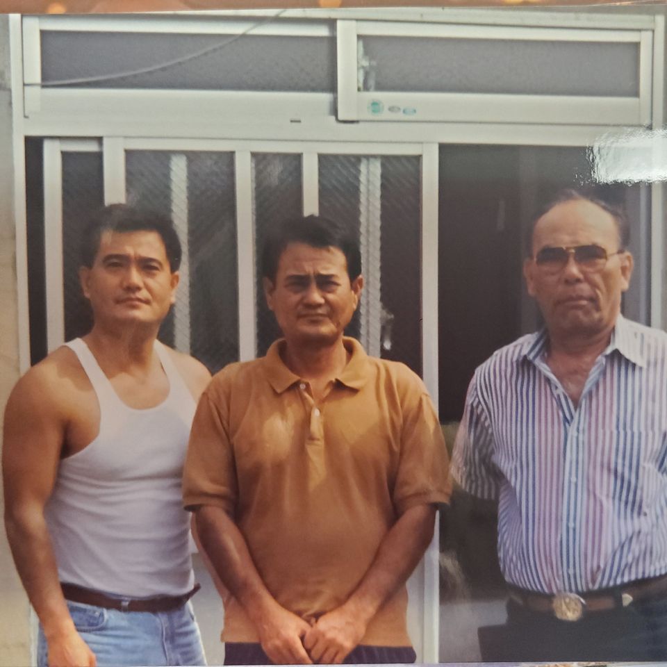Hanshi Takamine and Taika Seiyu Oyata joined with Takamines brother