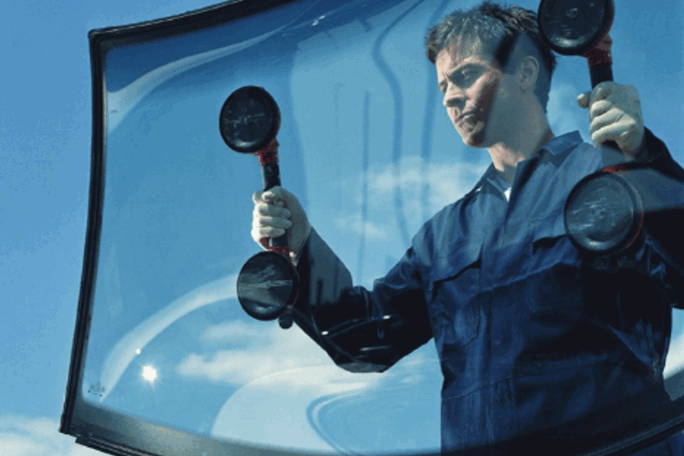Windshield auto glass