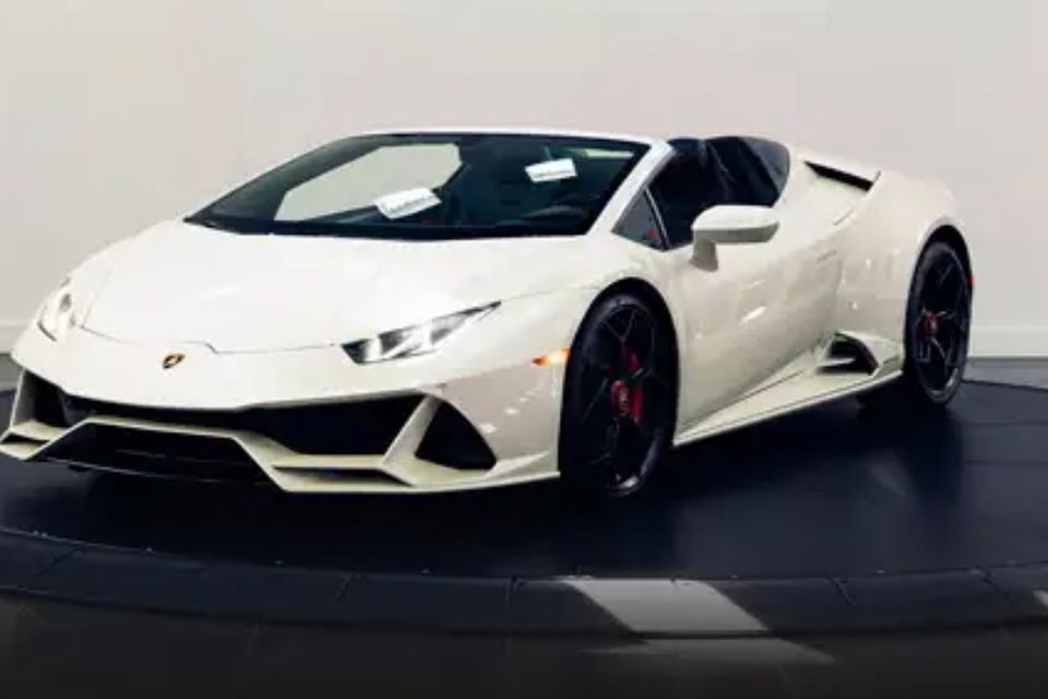 Lamborghini huracán evo spyder 2