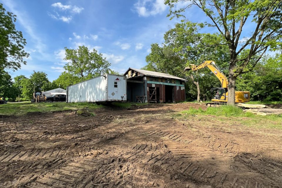 H s excavating  41demolition