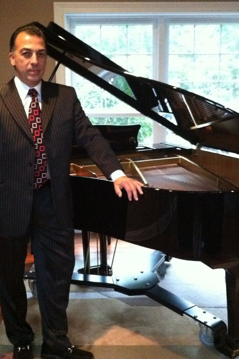 Joe piano pic