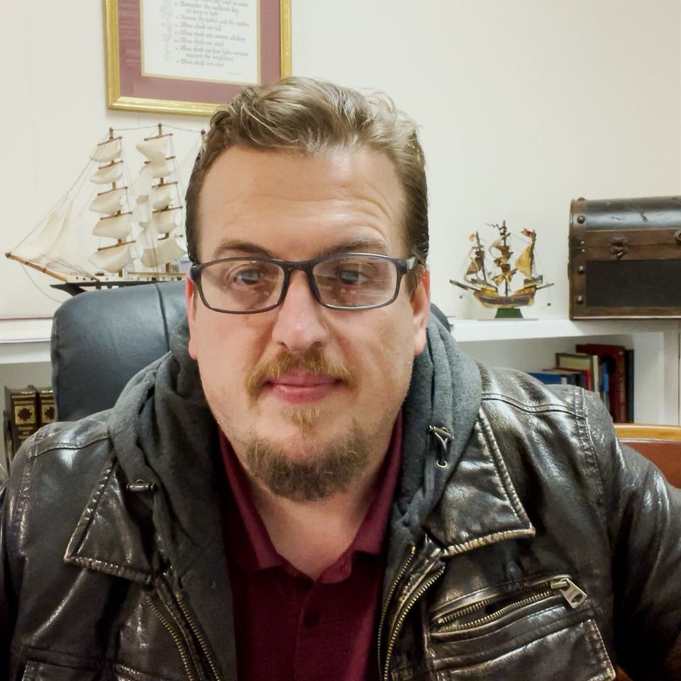 Gary caudill image