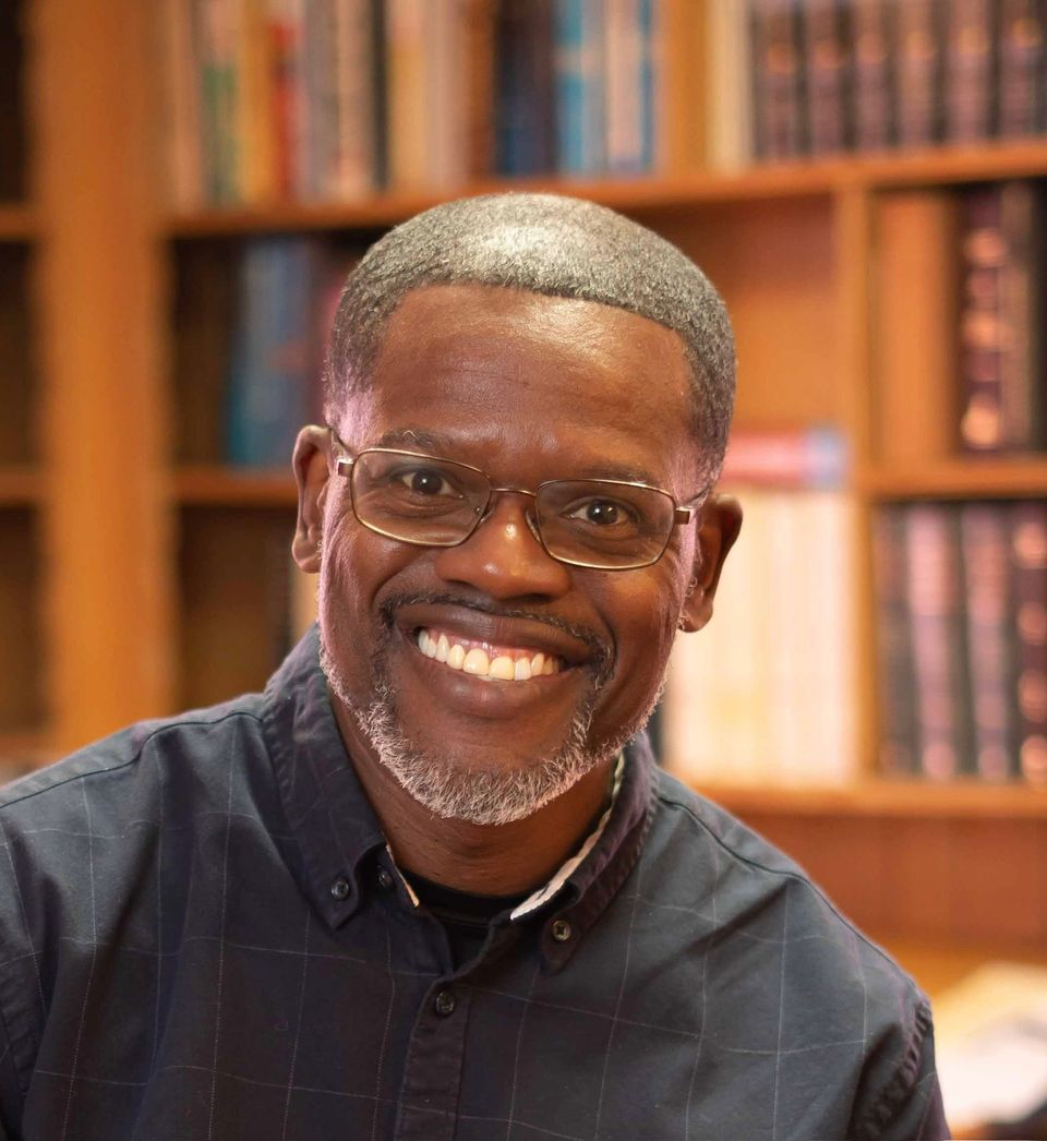 397917ef 5599 46cb bbdc 297449717442b. scott portrait 1  small