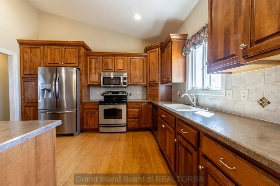 3811 meadowlark cir grand island ne 68803 b 7