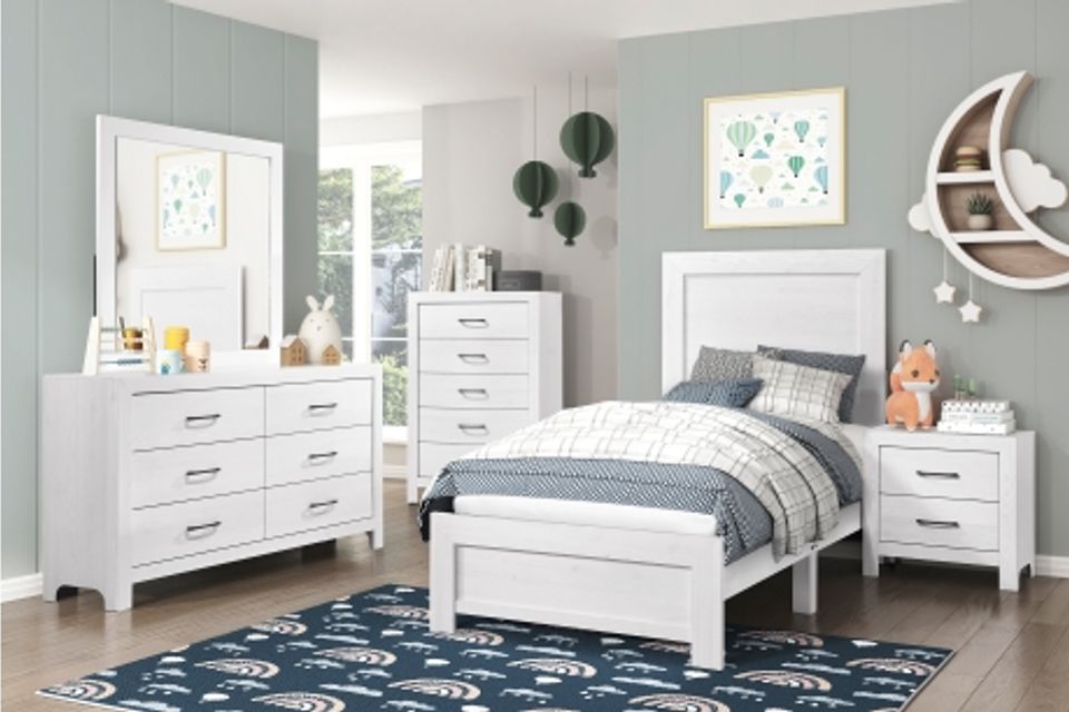 1534wht youth  m