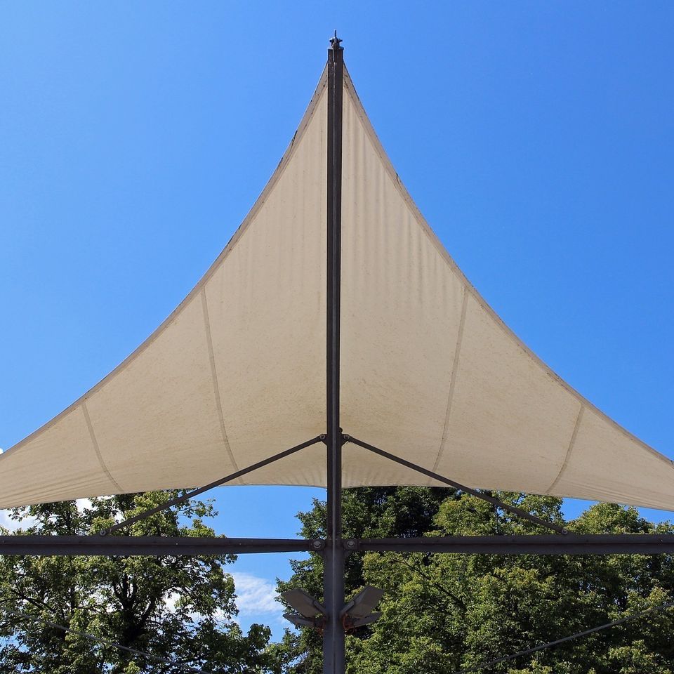 Roof 52e1d1414f 1920