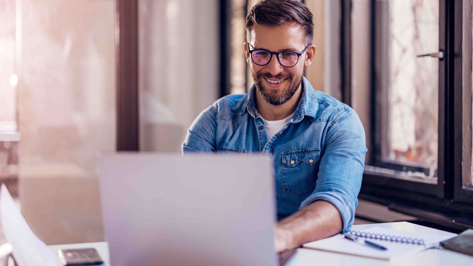 Low Cost Franchises vs. Digital Businesses: Which is Better?