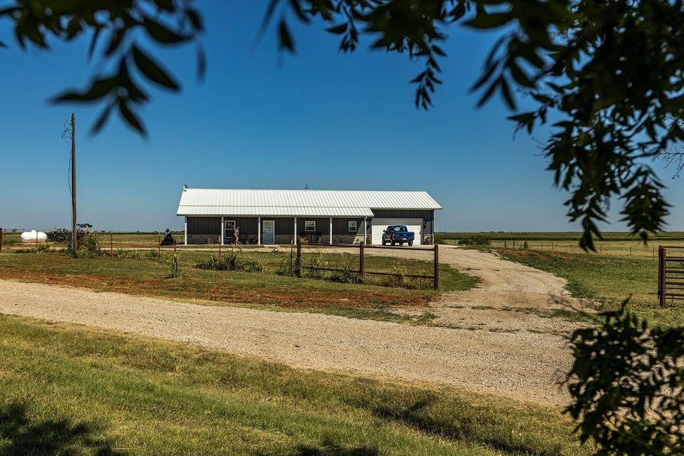 Barndo steel building