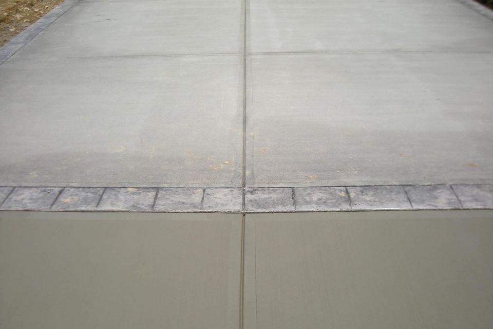 Decorative driveway by Bolton Concrete