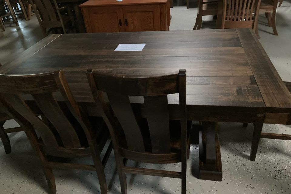 Dining 9