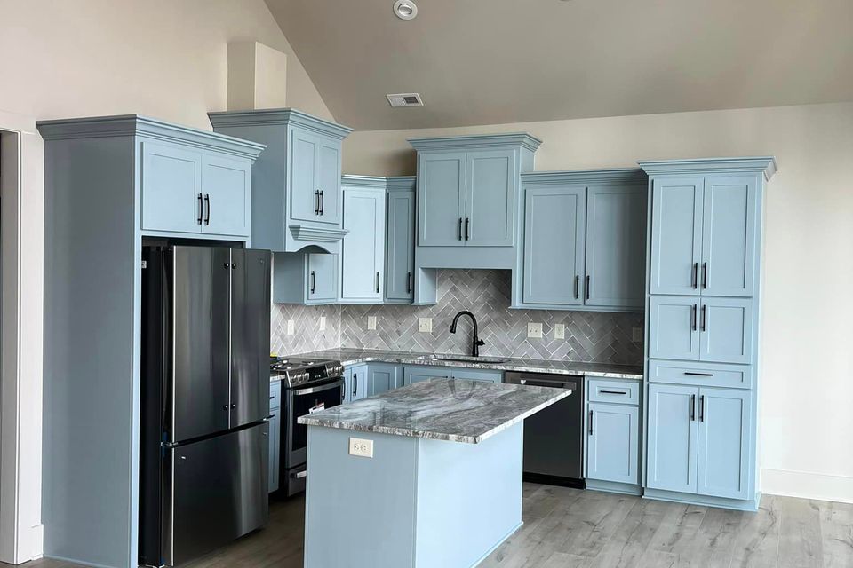Lakehouse kitchen