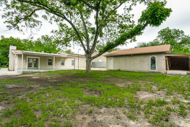 1232 vanderbilt robertcortez 23