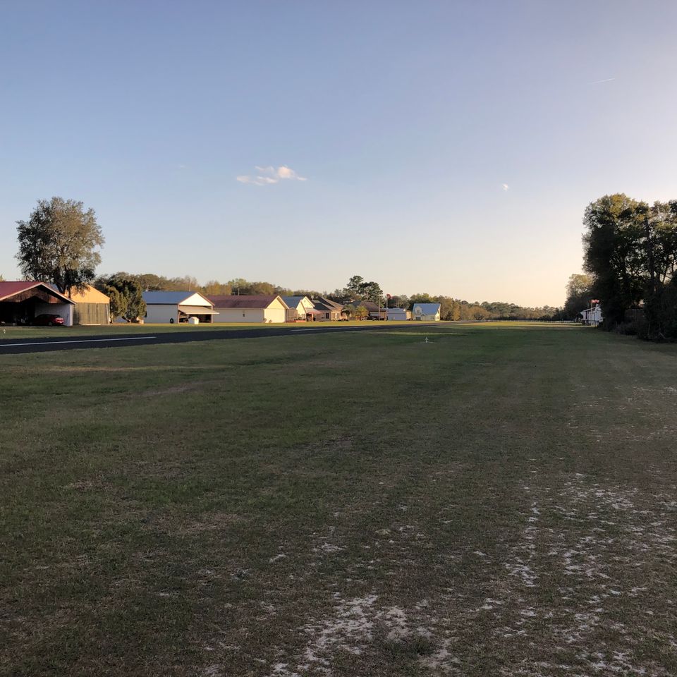 6265 runway right