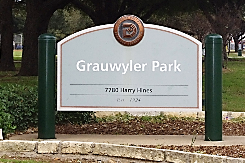 Grauwyler park sign   dallas