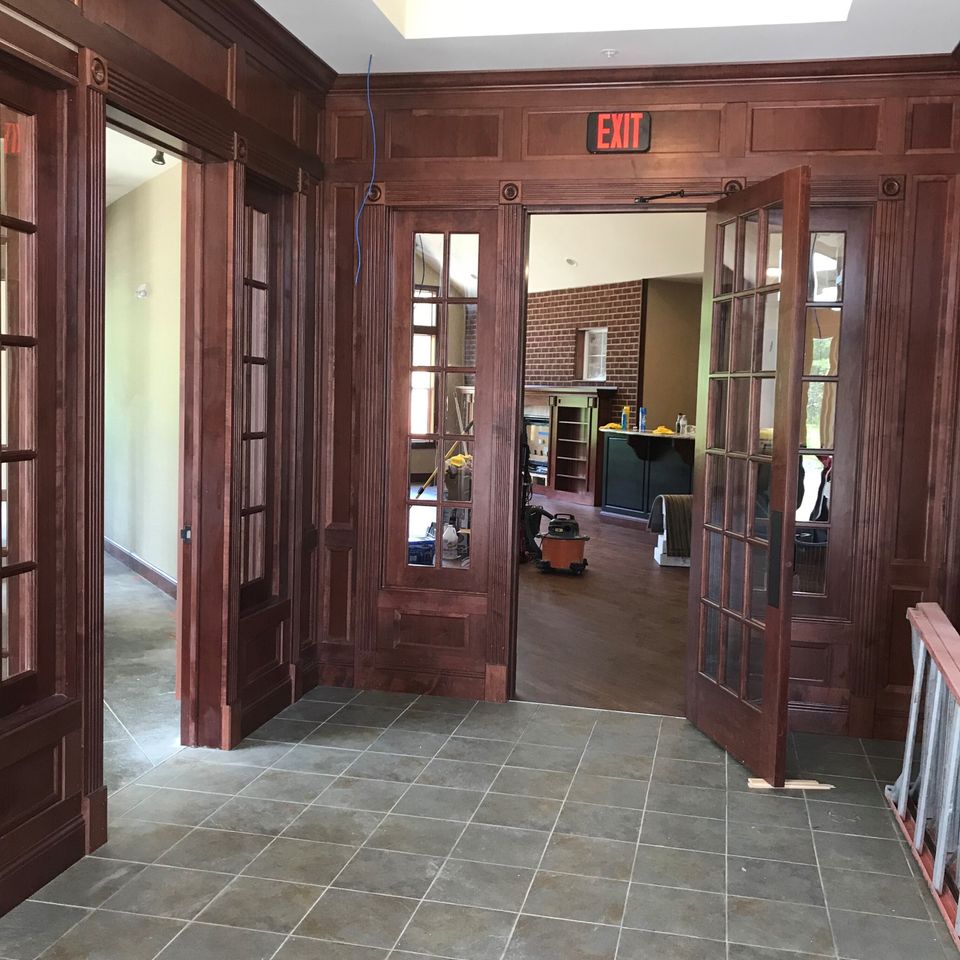 Linx clubhouse doors