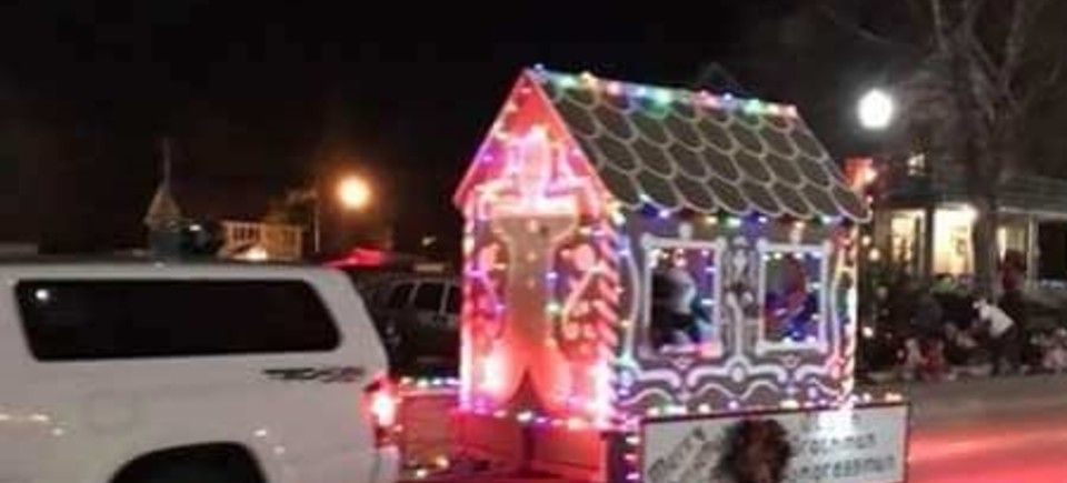 Christmas parade 2017 220171127 15725 1yr8vso