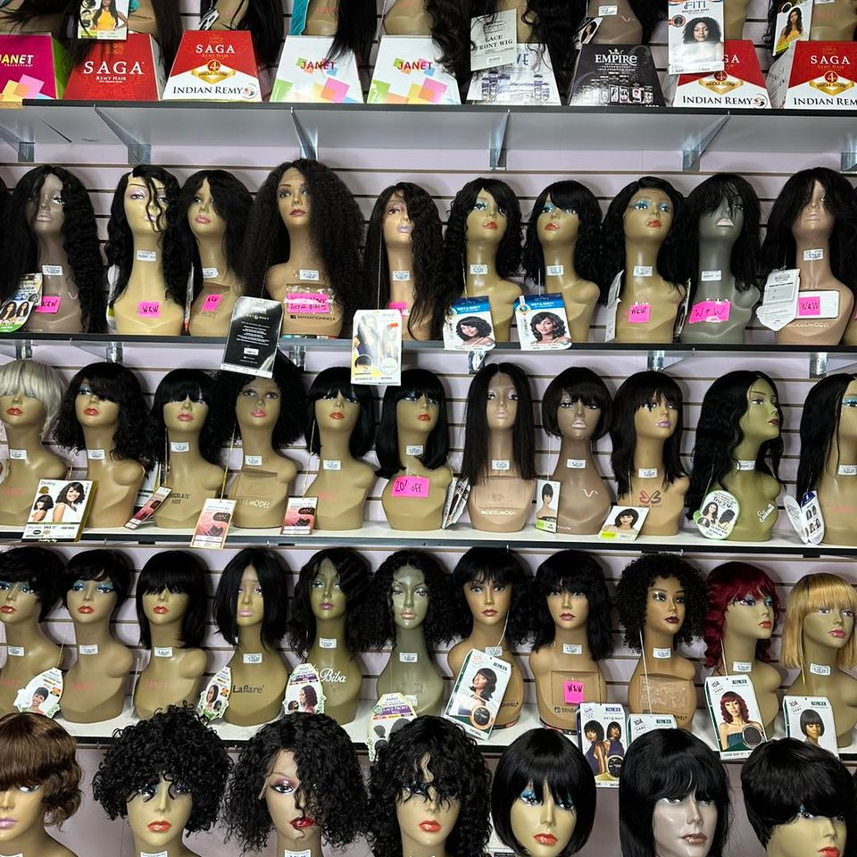 Morewigs4