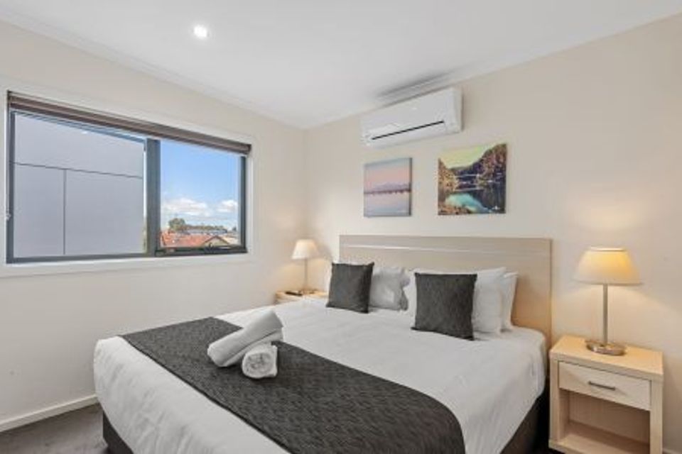 20618 melbourne deluxe 3b townhouse s6 f