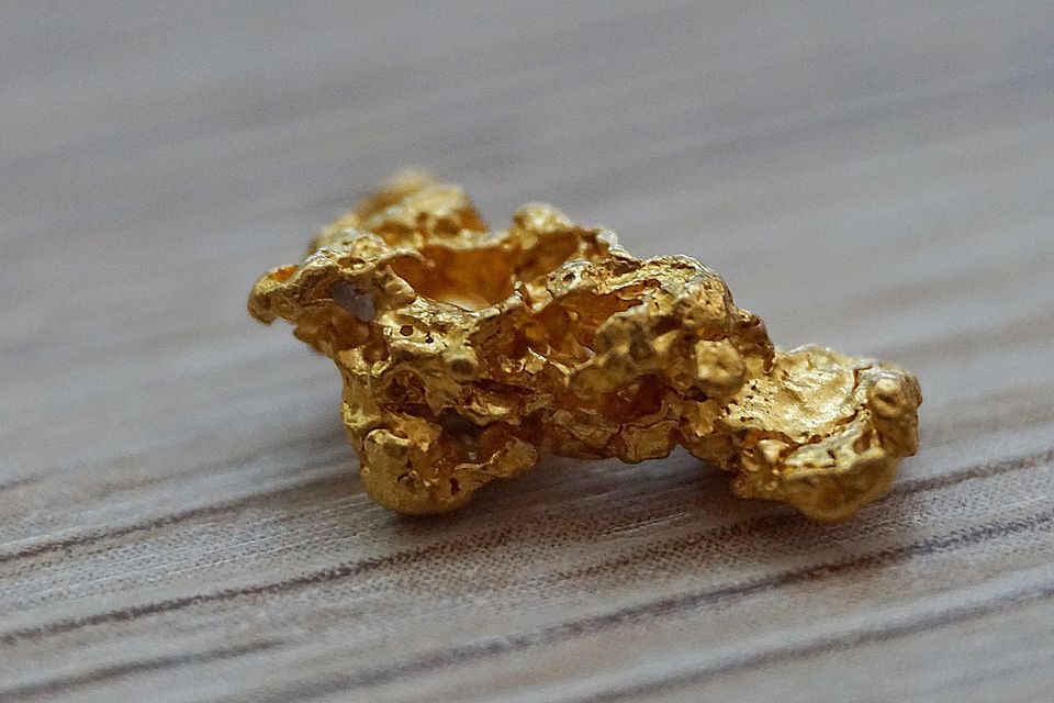 Gold nugget g4bccb1181 1920