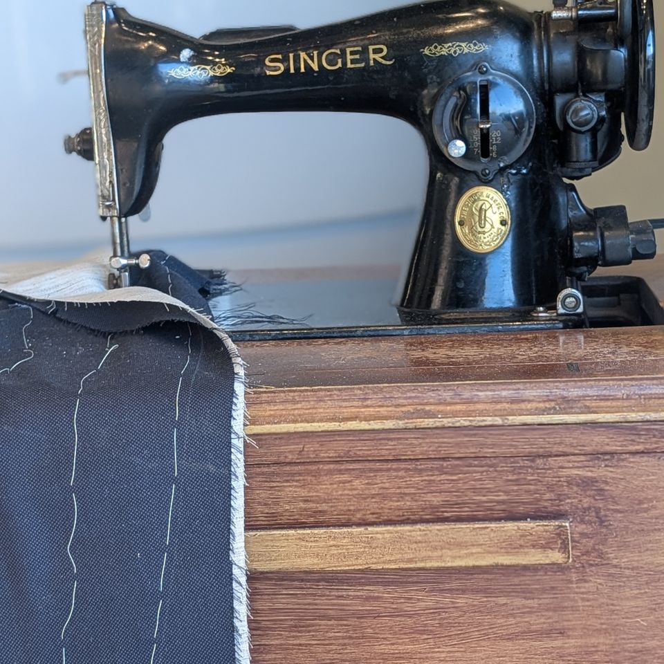 Pxl 20251108 000529220.portrait