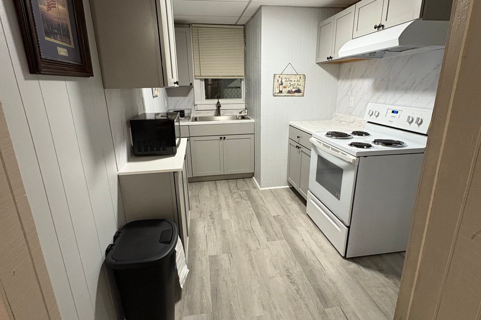 Spencer dwn kitchen