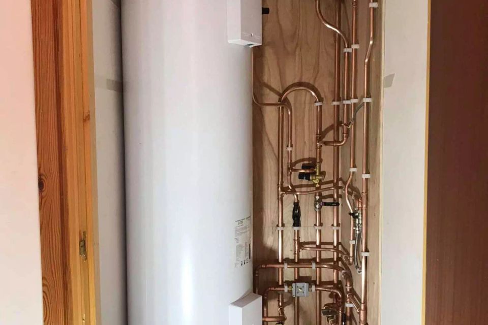 Carpentersville water heater installation