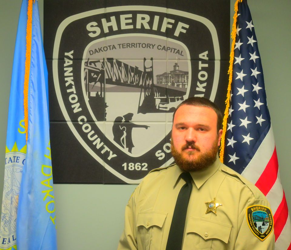 Croppeddeputybradyjpg