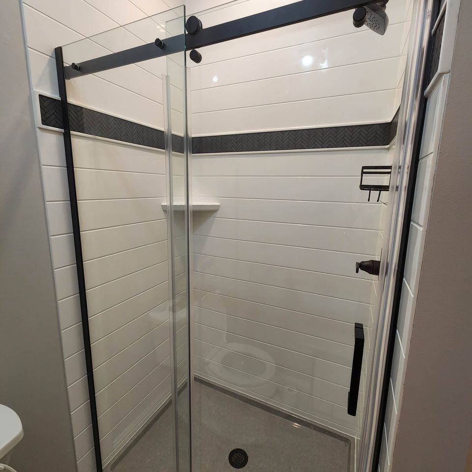 Showersstandard02