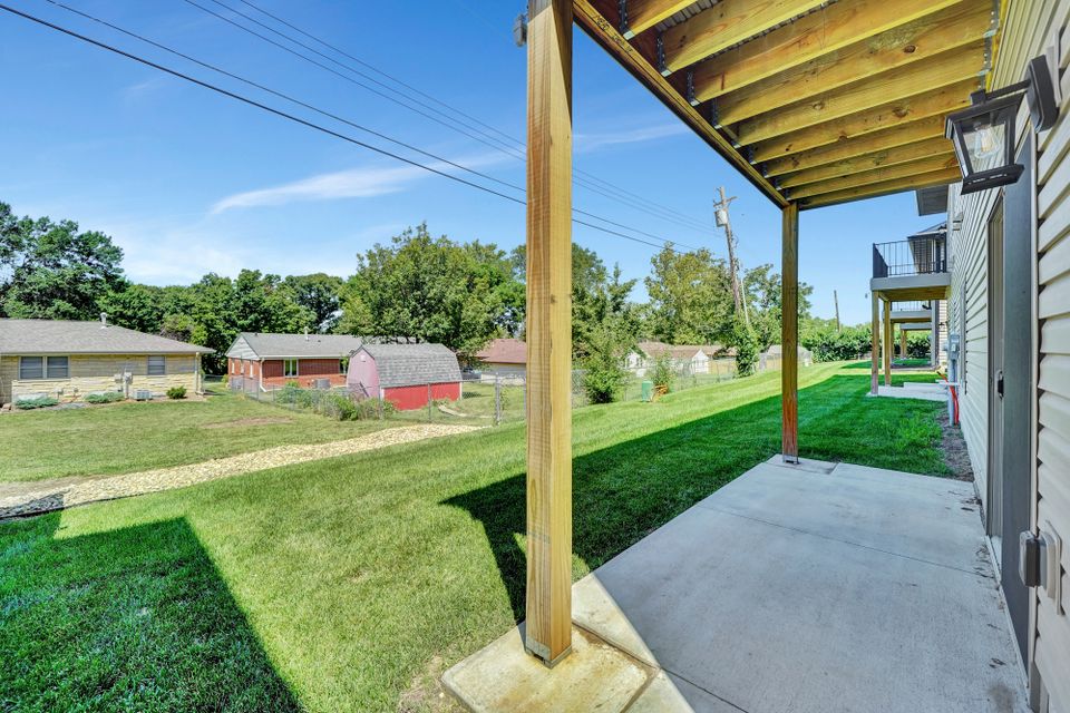 311 s 55th st exterior  23